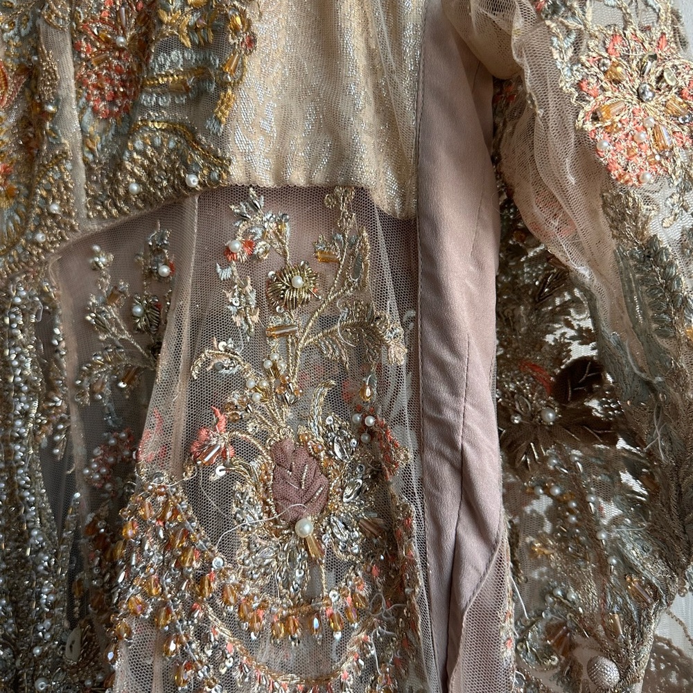 Pakistani/Indian bridal lengha - Picture 4 of 15